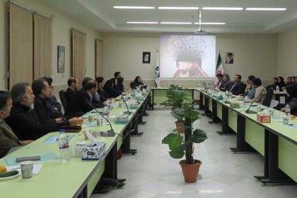 کارگاه پيشگيري از مصرف مواد، مشکلات عاطفي و رفتارهاي خود آسيب رسان در دانشجويان ويژه اعضاي هيأت علمي در دانشگاه دامغان برگزار شد.